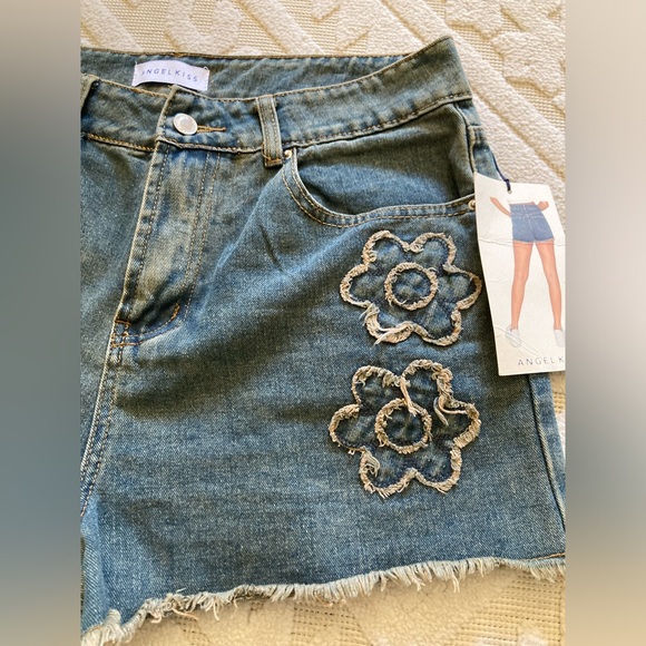 Angel Kiss Blue Jean Shorts with Distressed Floral Design - Picture 3 of 7